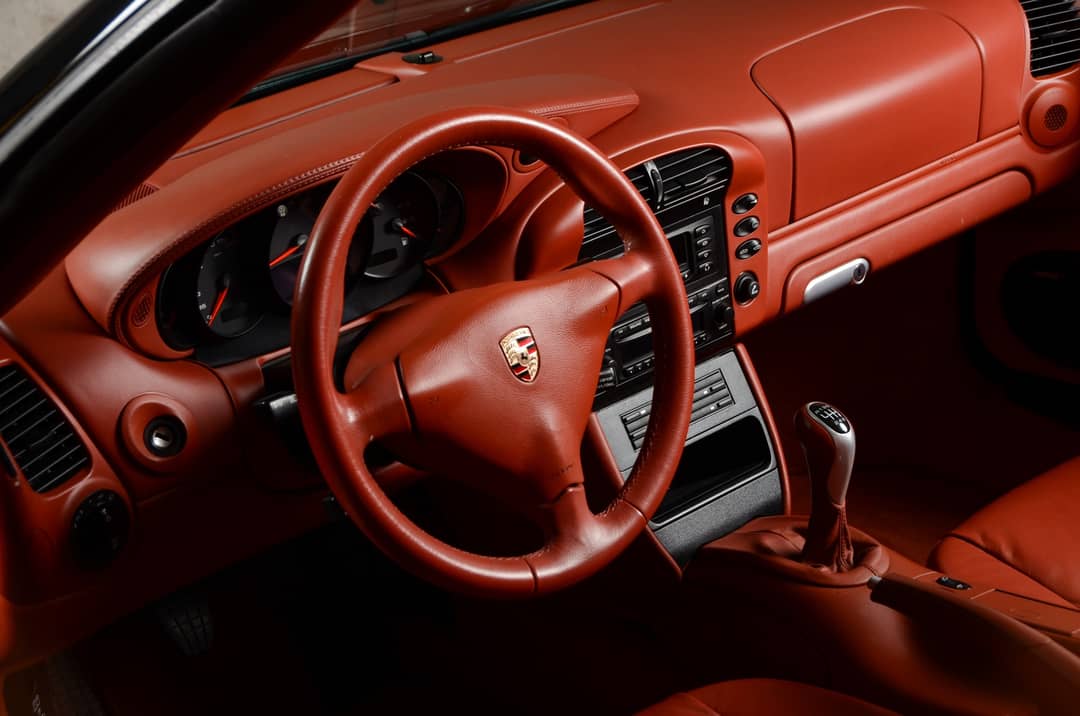 2004 Porsche 911 Carrera 4S — photo 30