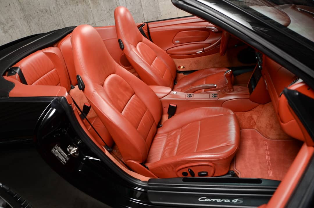 2004 Porsche 911 Carrera 4S — photo 36