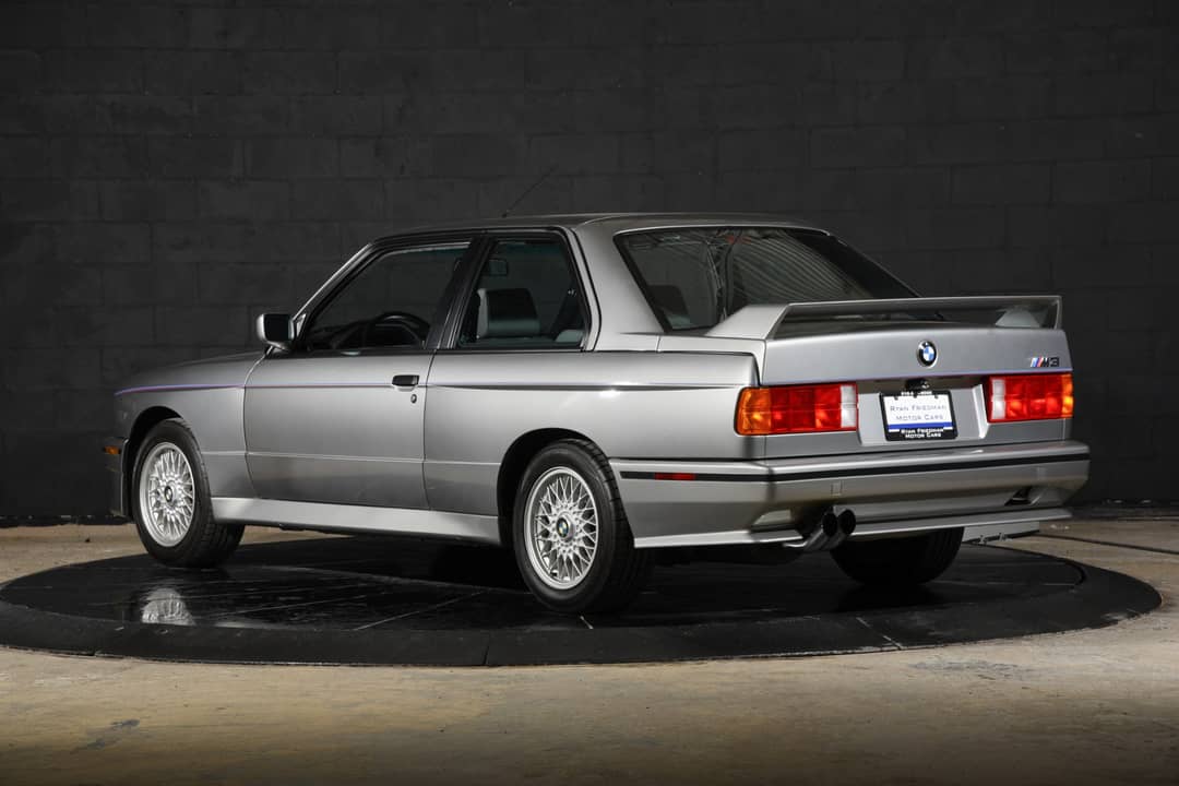 1988 BMW M3 — photo 11