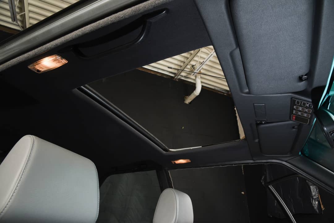 1988 BMW M3 — photo 8
