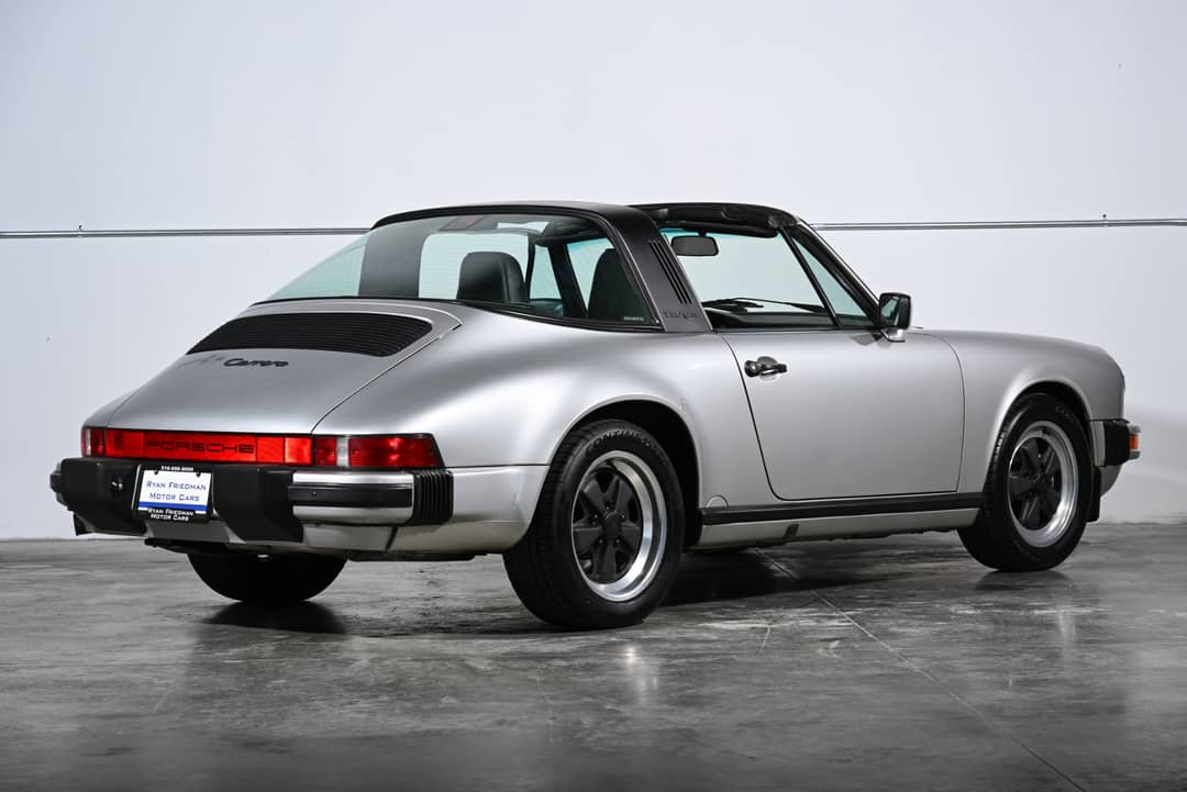 1988 Porsche 911 Carrera Targa — photo 3