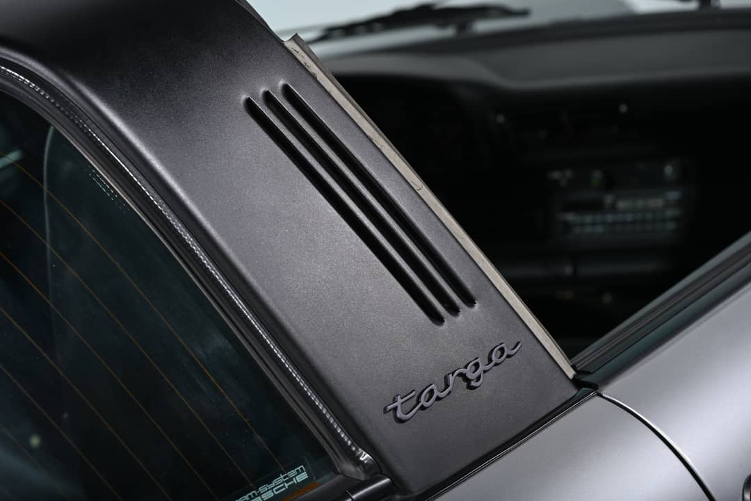 1988 Porsche 911 Carrera Targa — photo 7
