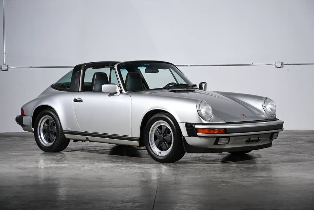 1988 Porsche 911 Carrera Targa — photo 8