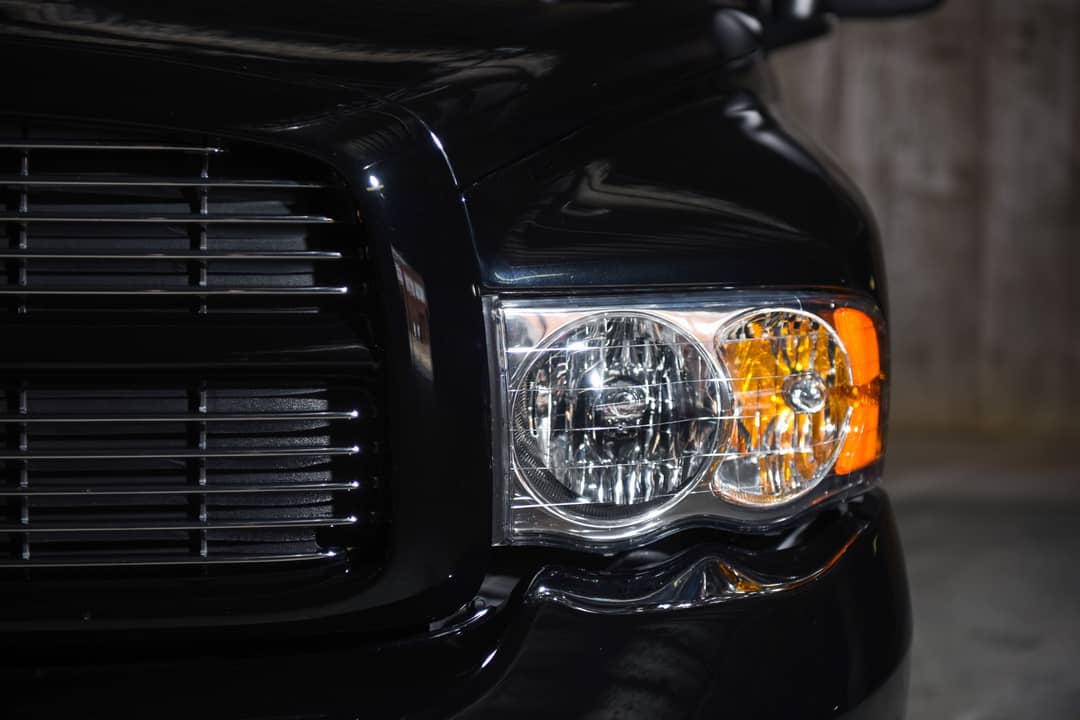2005 Dodge Ram Pickup 1500 SRT-10 — photo 12