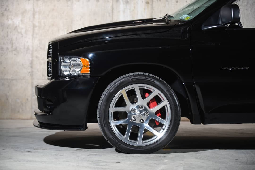 2005 Dodge Ram Pickup 1500 SRT-10 — photo 18