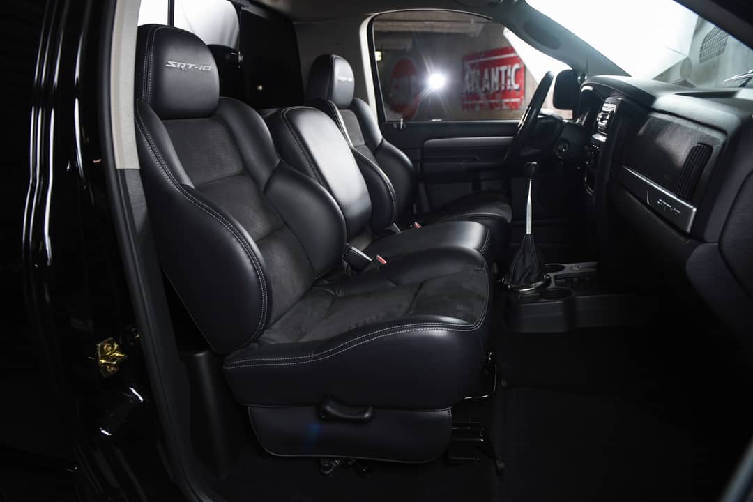 2005 Dodge Ram Pickup 1500 SRT-10 — photo 31
