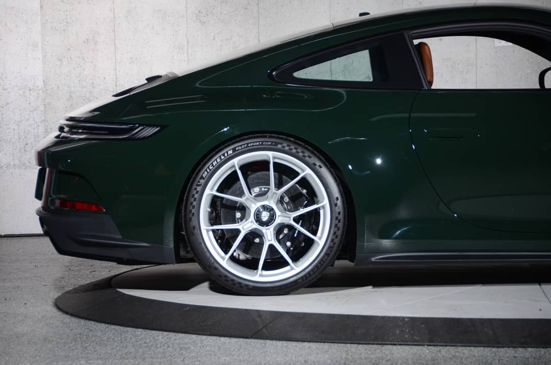2022 Porsche 911 GT3 Touring — photo 12