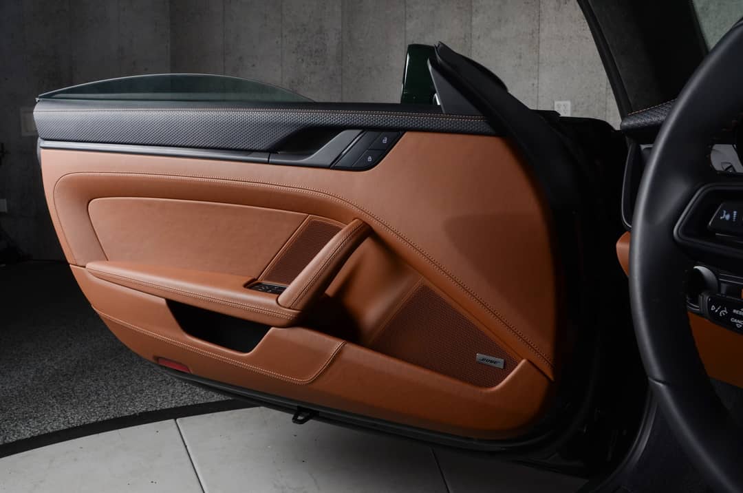 2022 Porsche 911 GT3 Touring — photo 14