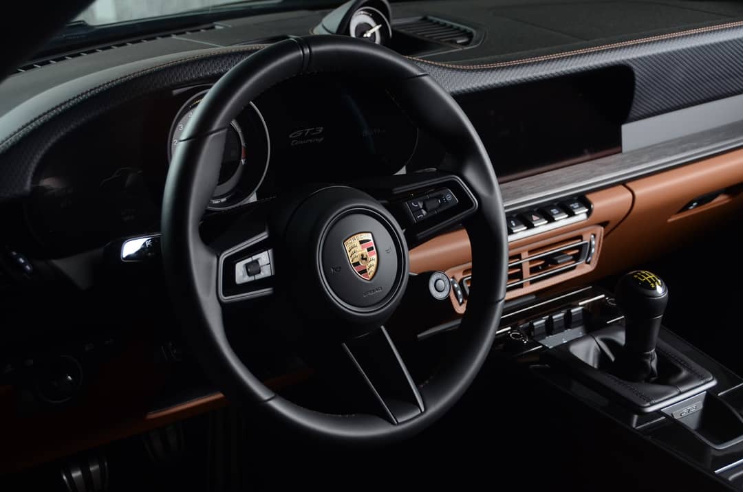 2022 Porsche 911 GT3 Touring — photo 17