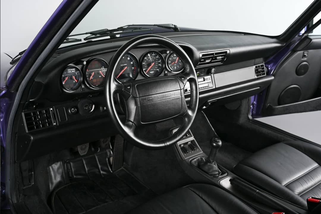 1991 Porsche 911 Carrera 4 — photo 5