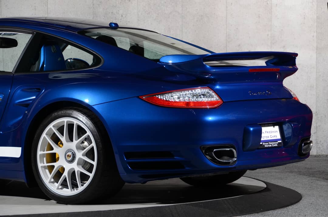 2011 Porsche 911 Turbo S — photo 8