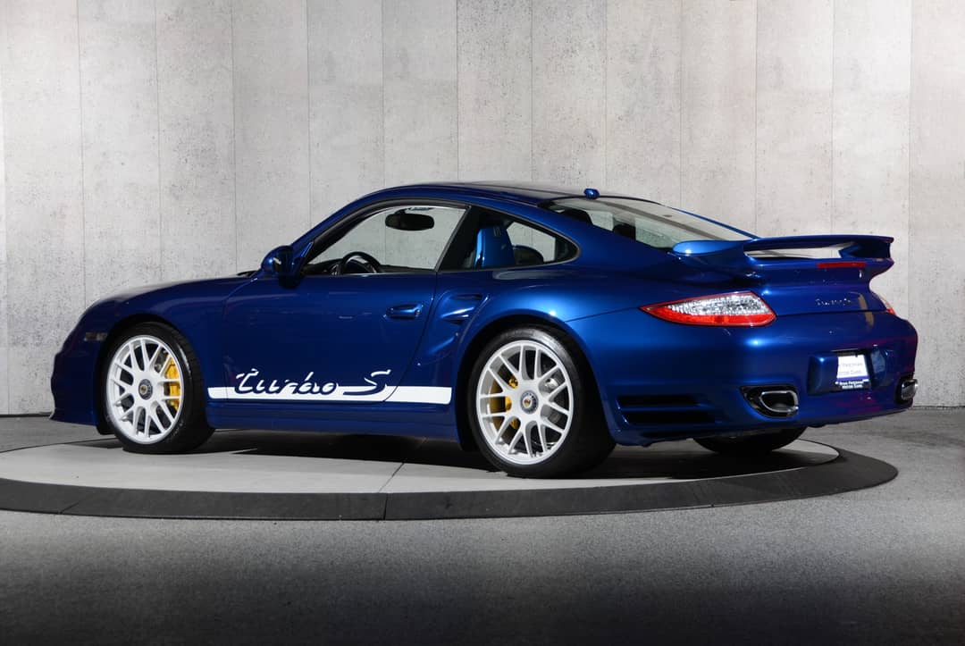 2011 Porsche 911 Turbo S — photo 9