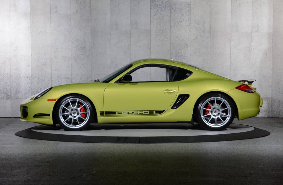 2012 Porsche Cayman R — photo 13