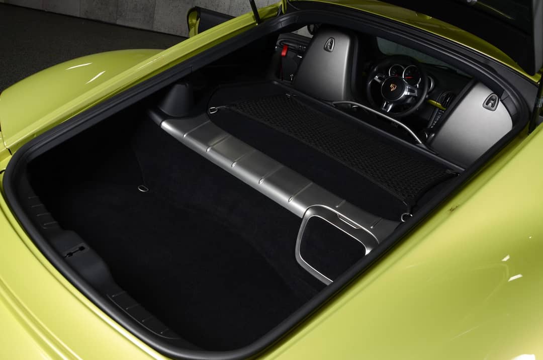2012 Porsche Cayman R — photo 23