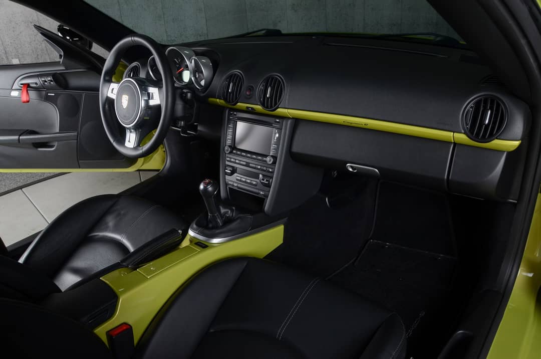 2012 Porsche Cayman R — photo 26