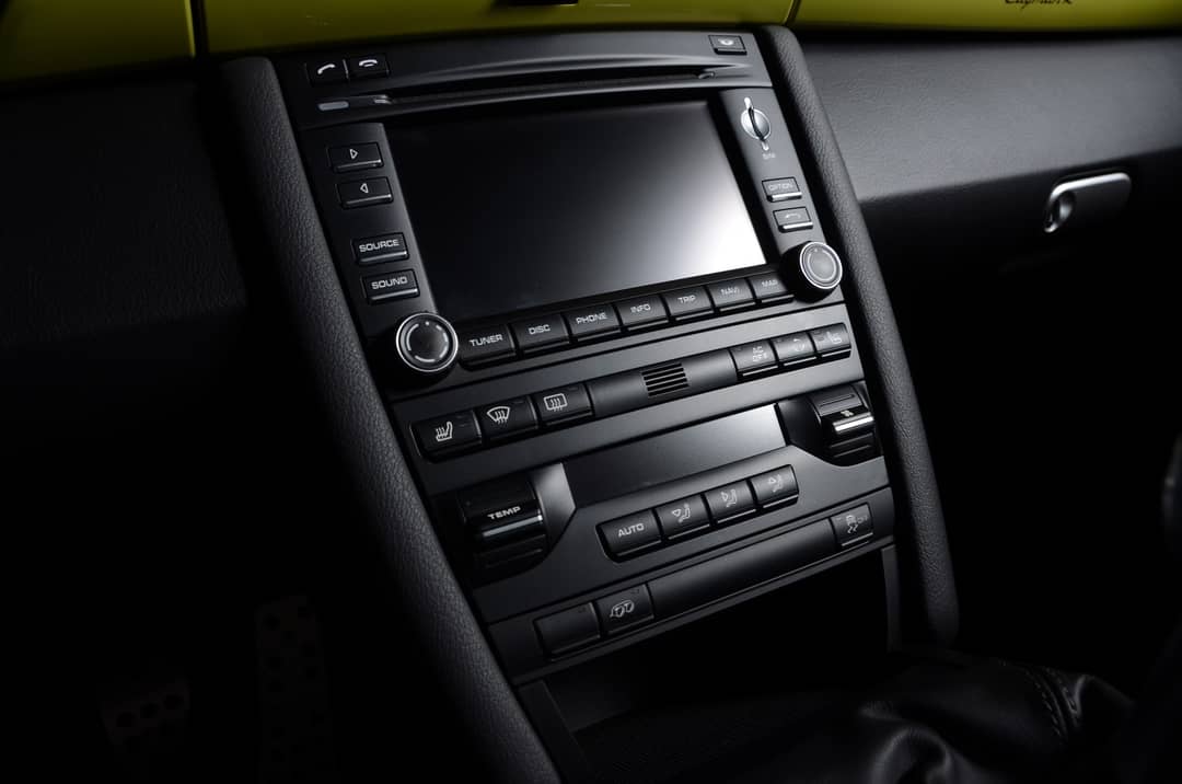 2012 Porsche Cayman R — photo 35