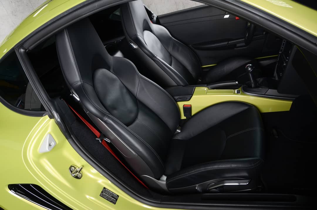 2012 Porsche Cayman R — photo 39