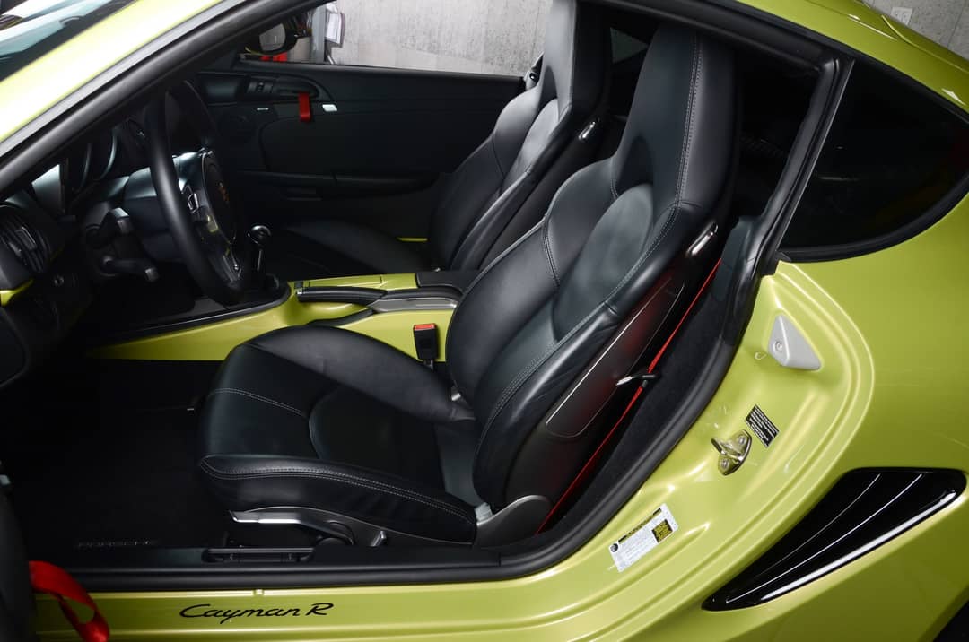 2012 Porsche Cayman R — photo 41