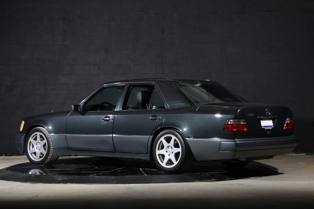 1994 Mercedes-Benz E-Class E 500 — photo 11