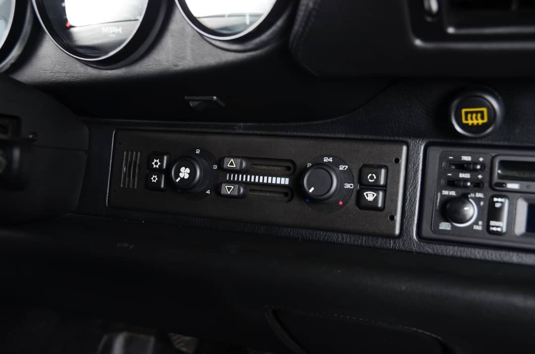 1994 Porsche 911 Turbo S Flachbau — photo 16
