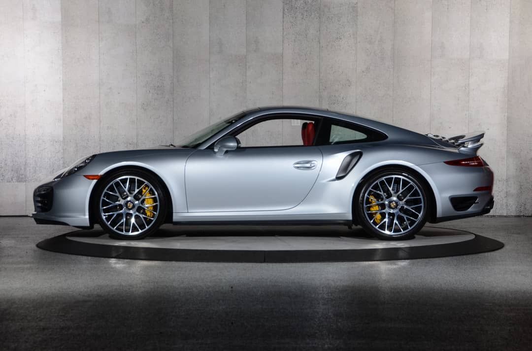 2014 Porsche 911 Turbo S — photo 14