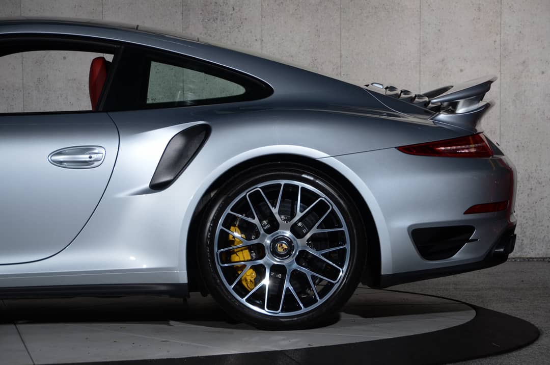 2014 Porsche 911 Turbo S — photo 15