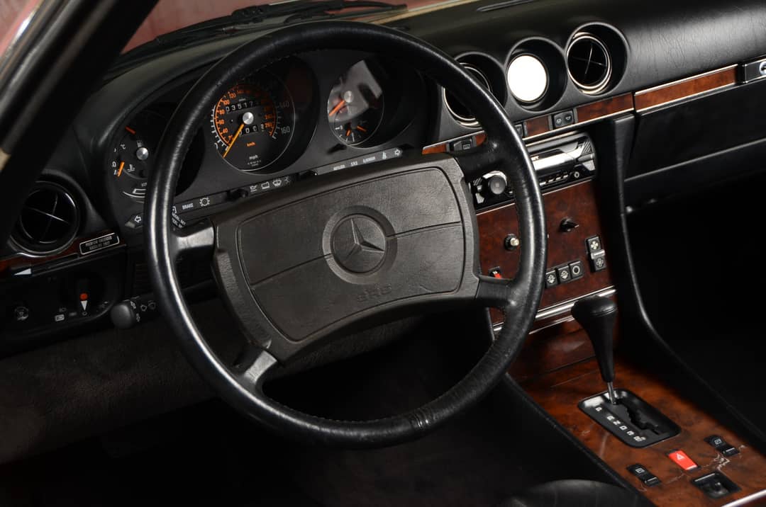 1986 Mercedes-Benz 560-Class 560 SL — photo 21