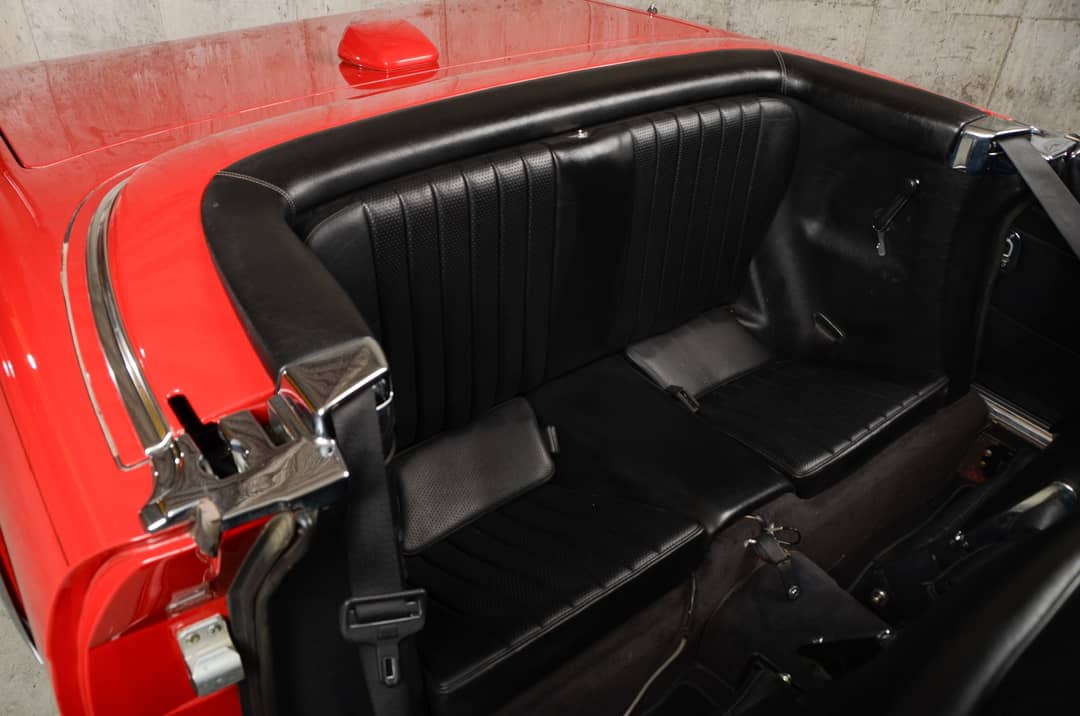 1986 Mercedes-Benz 560-Class 560 SL — photo 31
