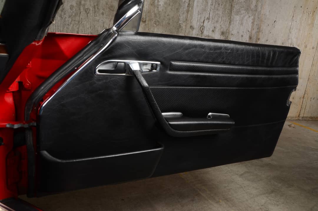 1986 Mercedes-Benz 560-Class 560 SL — photo 33