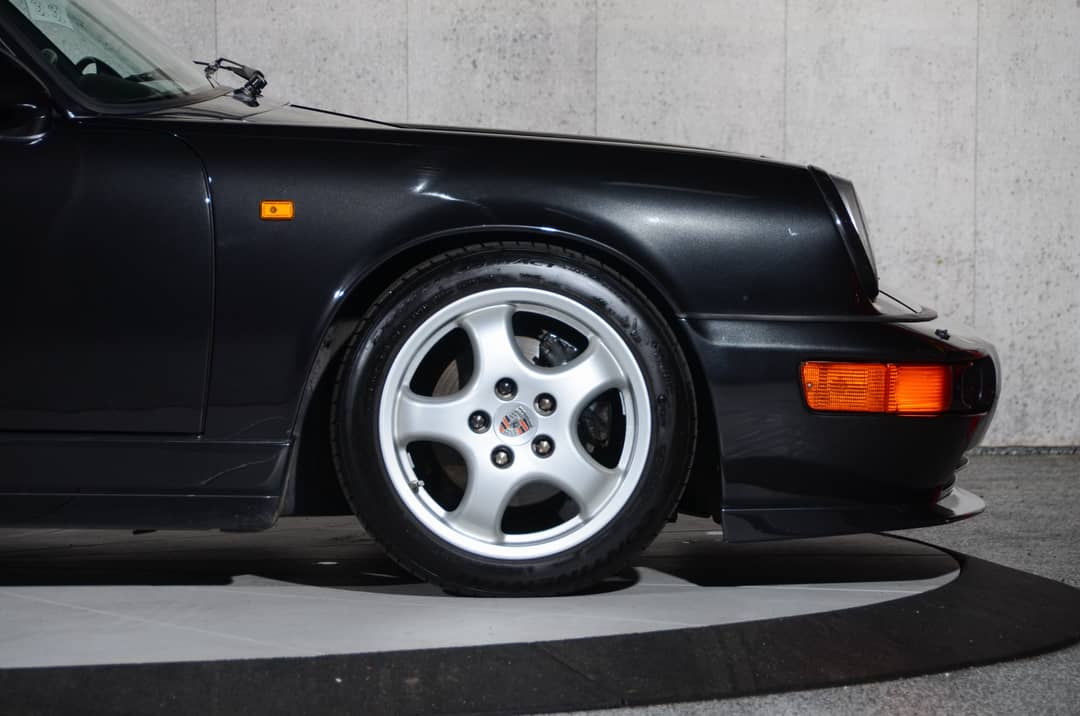 1990 Porsche 911 Carrera 2 Coupe RWD — photo 13
