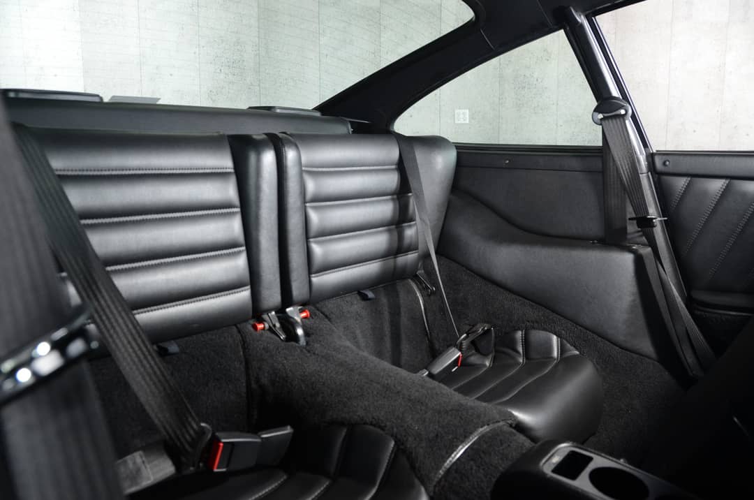 1990 Porsche 911 Carrera 2 Coupe RWD — photo 28