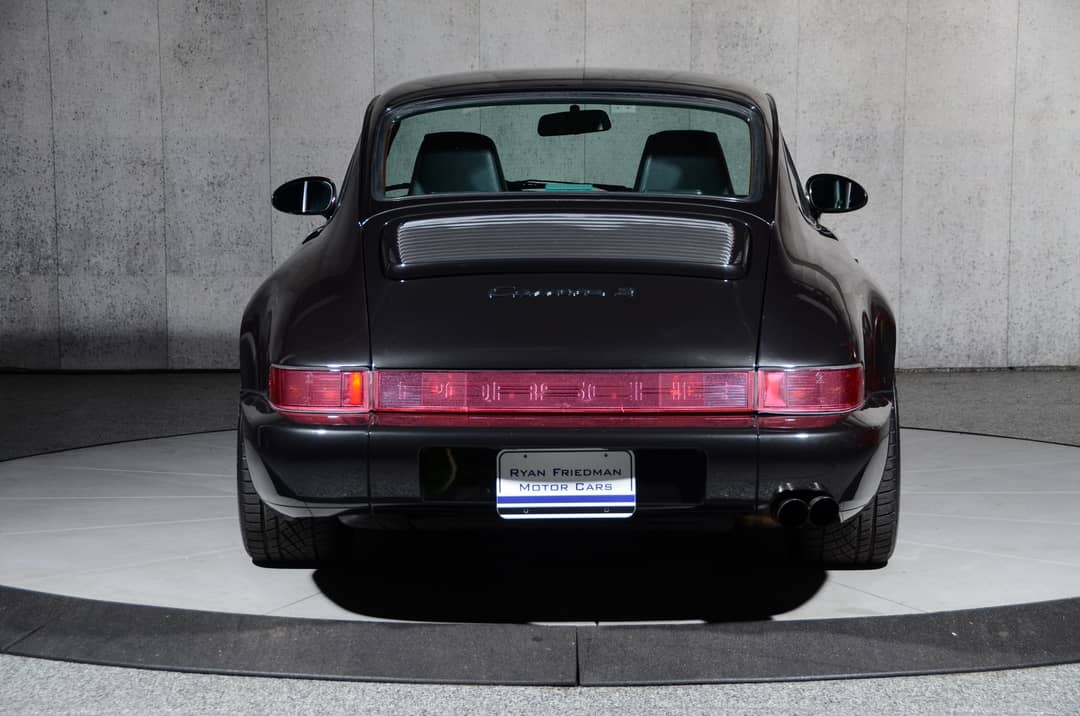 1990 Porsche 911 Carrera 2 Coupe RWD — photo 9