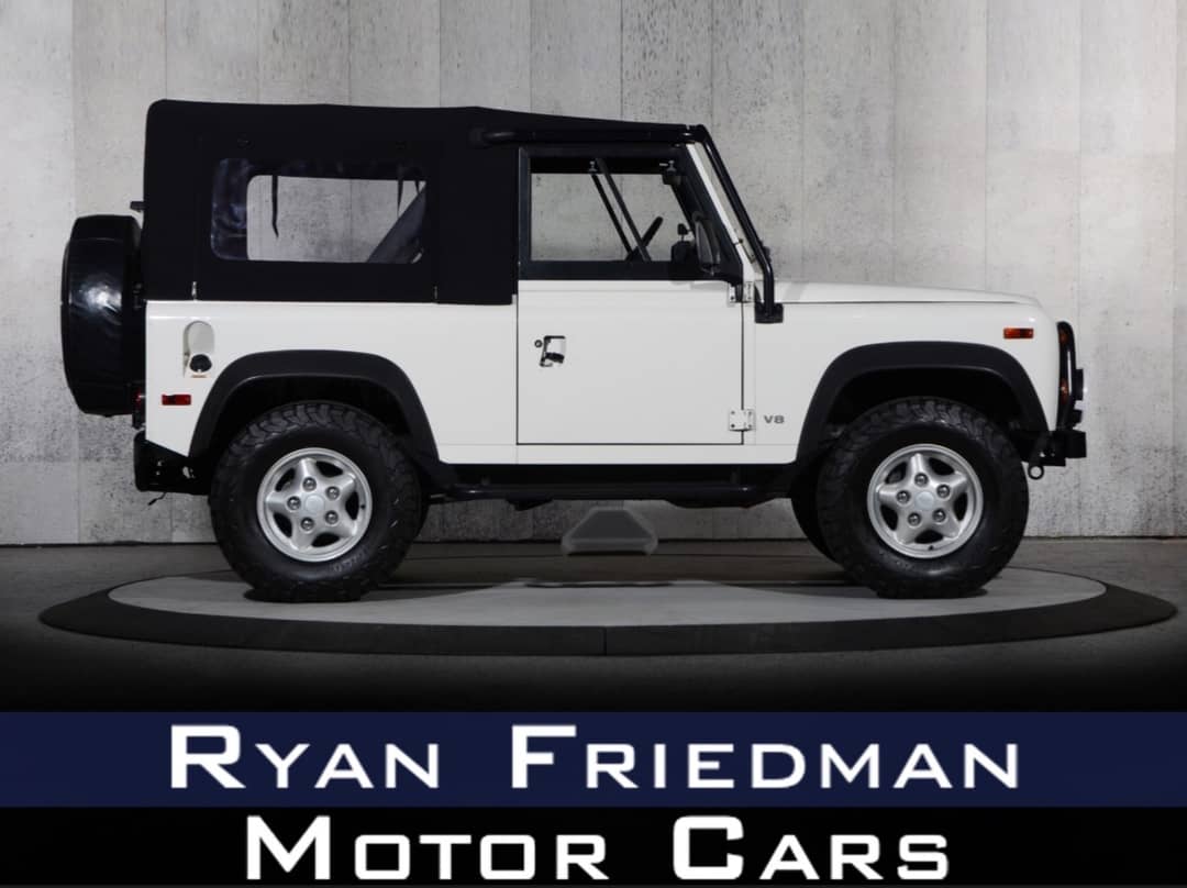 1997 Land Rover Defender 90 — photo 1