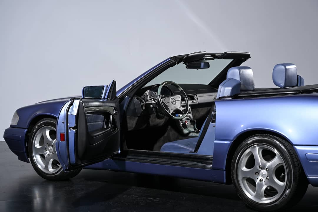 1998 Mercedes-Benz SL 320 — photo 12