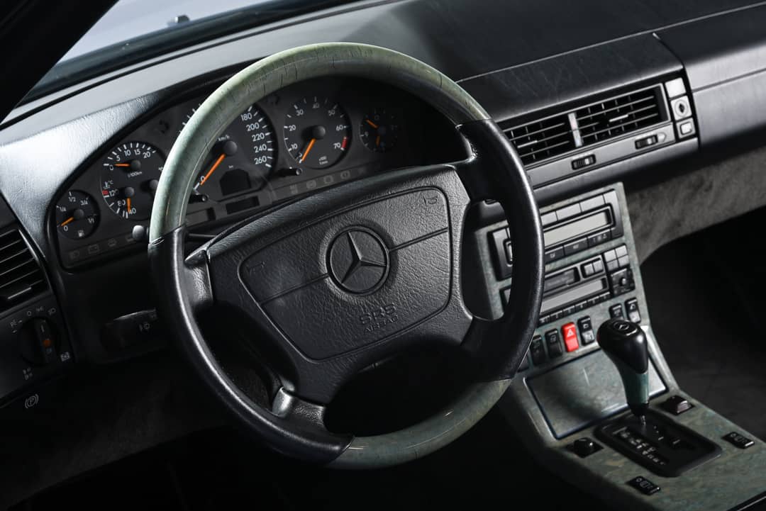 1998 Mercedes-Benz SL 320 — photo 14