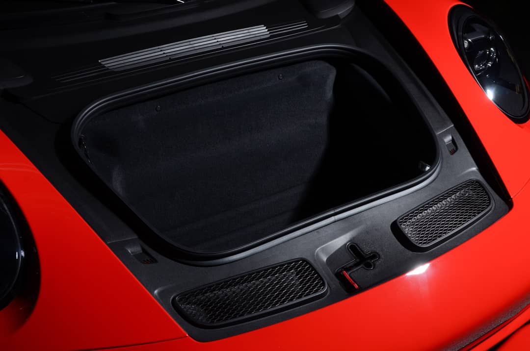 2023 Porsche 911 GT3 Touring — photo 9
