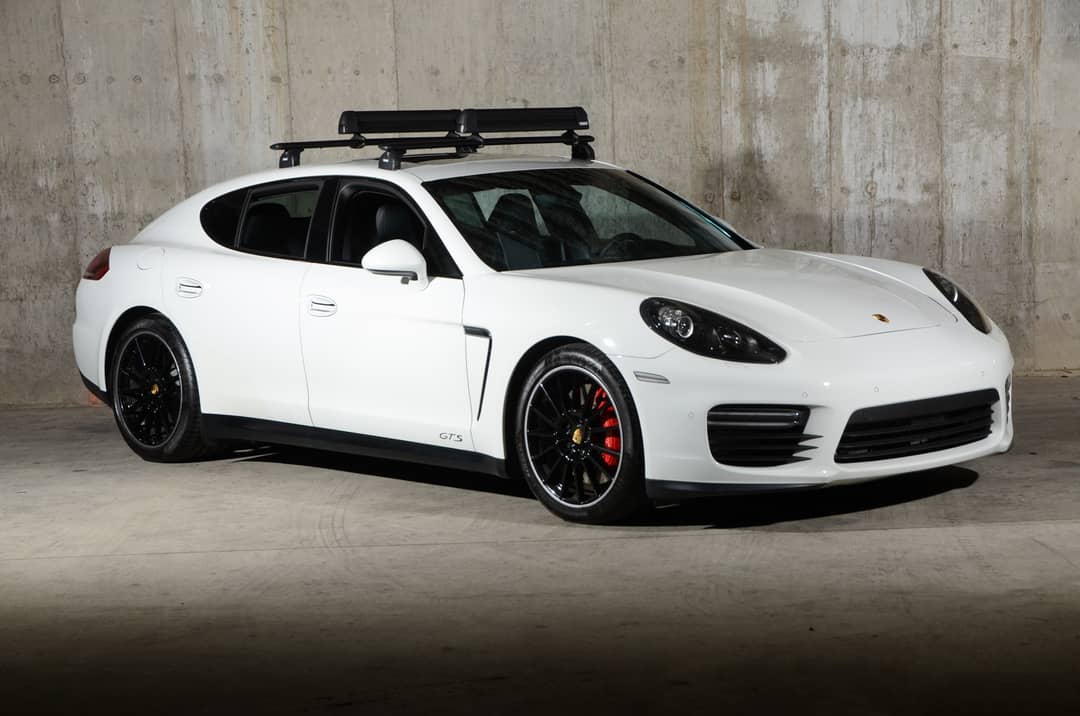 2015 Porsche Panamera GTS — photo 2