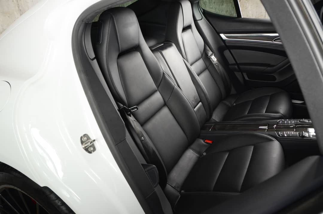 2015 Porsche Panamera GTS — photo 14