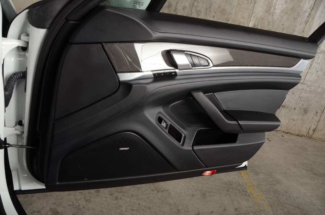 2015 Porsche Panamera GTS — photo 35
