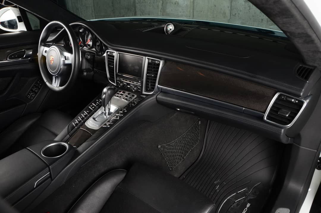 2015 Porsche Panamera GTS — photo 51