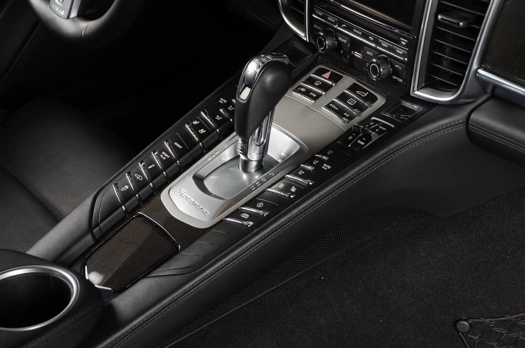 2015 Porsche Panamera GTS — photo 53