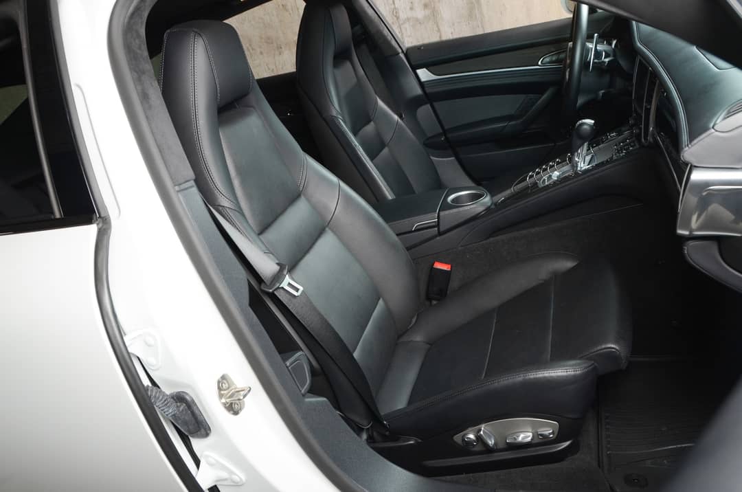 2015 Porsche Panamera GTS — photo 9