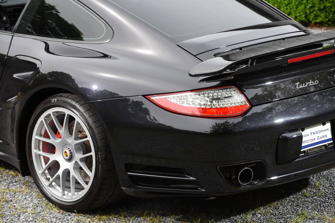 2012 Porsche Turbo — photo 19