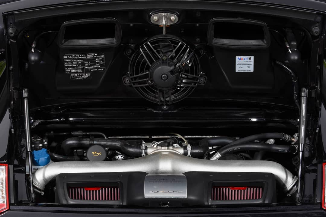 2012 Porsche Turbo — photo 36