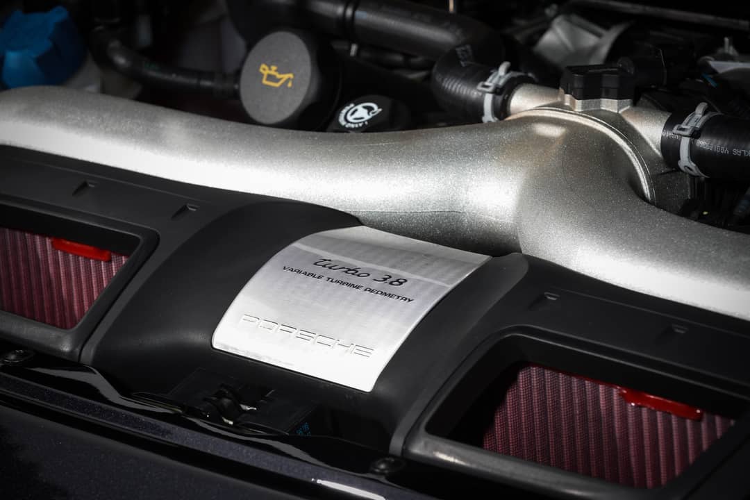 2012 Porsche Turbo — photo 38