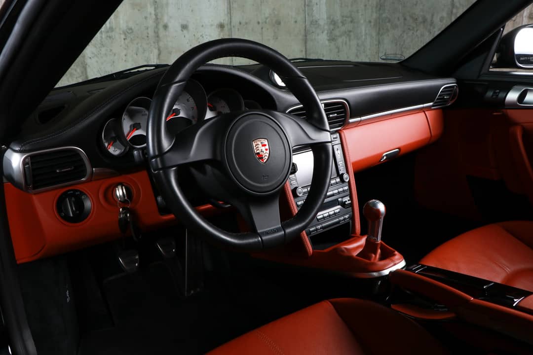 2011 Porsche 911 Turbo — photo 19