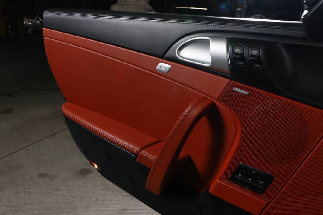 2011 Porsche 911 Turbo — photo 21
