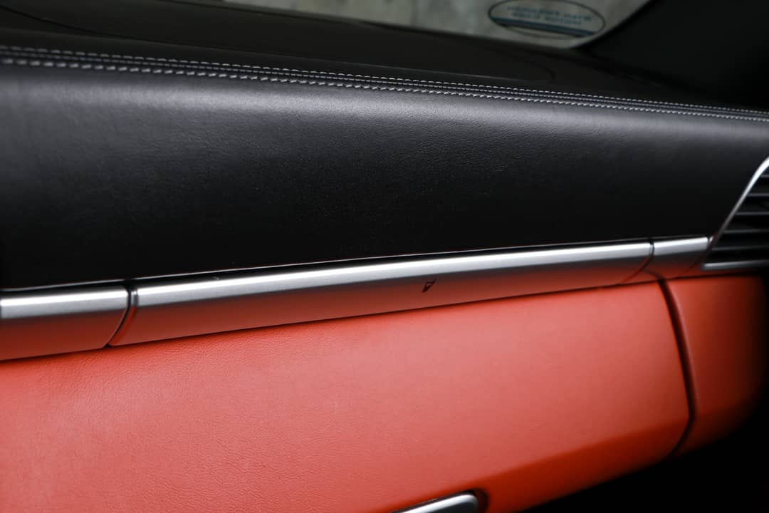 2011 Porsche 911 Turbo — photo 33