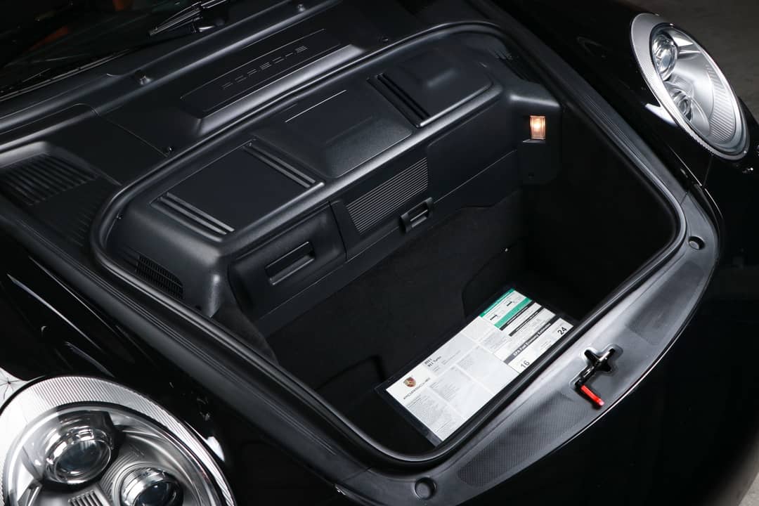 2011 Porsche 911 Turbo — photo 38