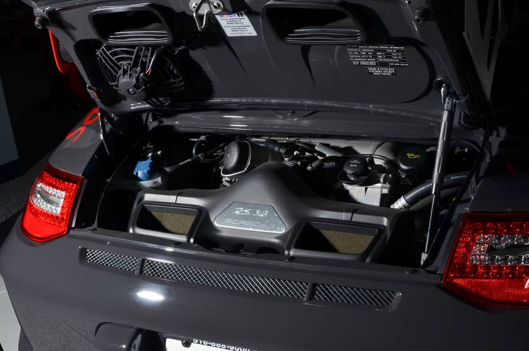 2010 Porsche 911 GT3 RS — photo 16